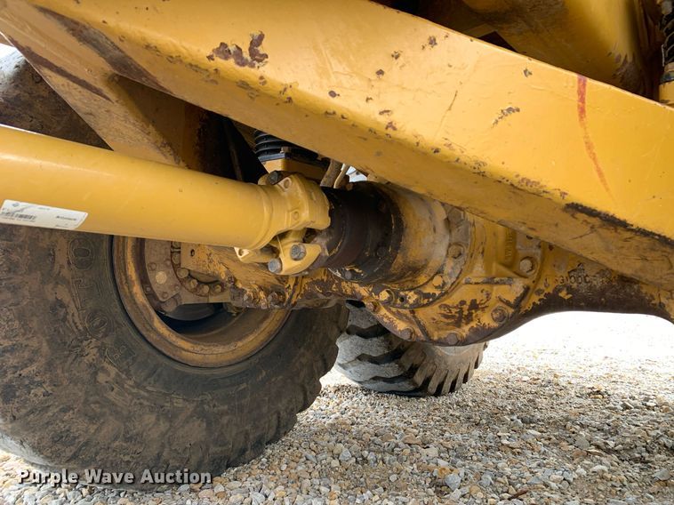 image for item DQ6710 1997 Caterpillar D300E  haul truck