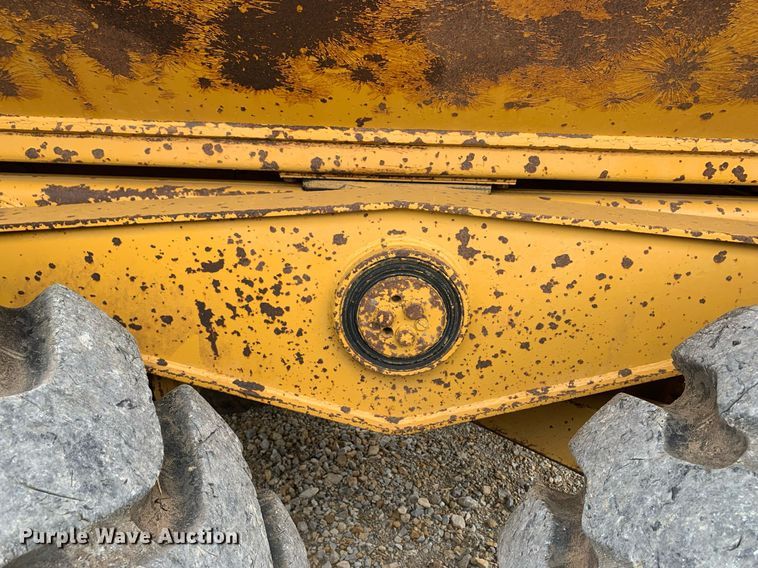 image for item DQ6710 1997 Caterpillar D300E  haul truck