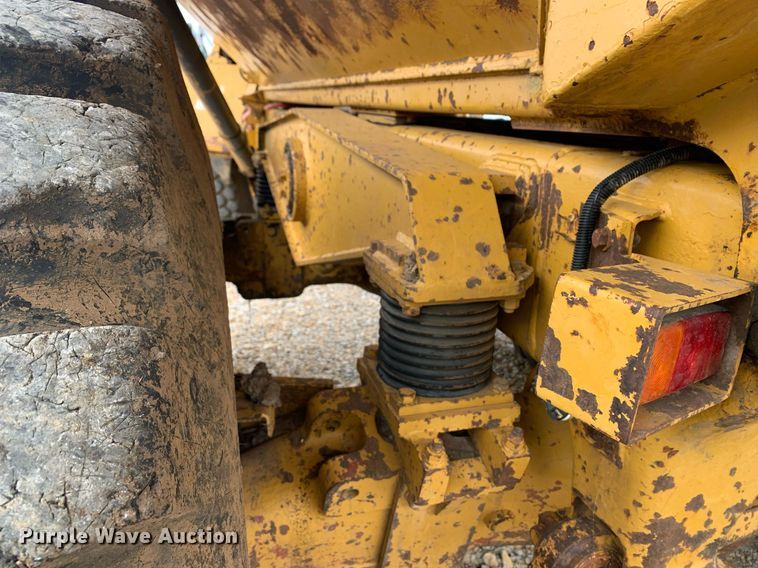 image for item DQ6710 1997 Caterpillar D300E  haul truck