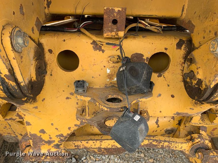 image for item DQ6710 1997 Caterpillar D300E  haul truck