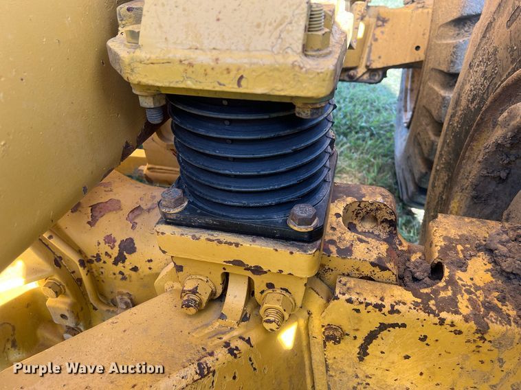 image for item DQ6710 1997 Caterpillar D300E  haul truck