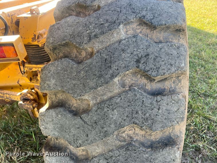 image for item DQ6710 1997 Caterpillar D300E  haul truck