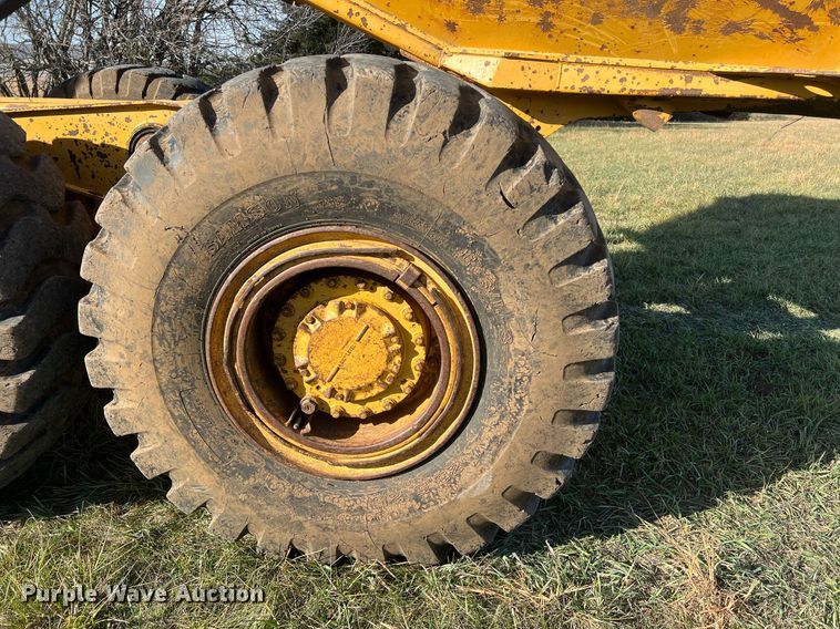 image for item DQ6710 1997 Caterpillar D300E  haul truck