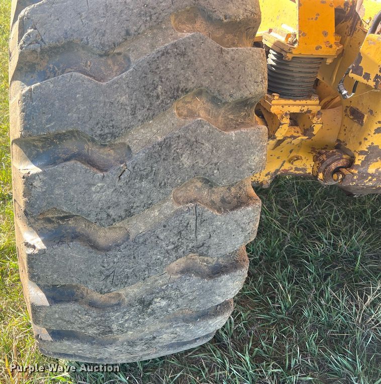 image for item DQ6710 1997 Caterpillar D300E  haul truck