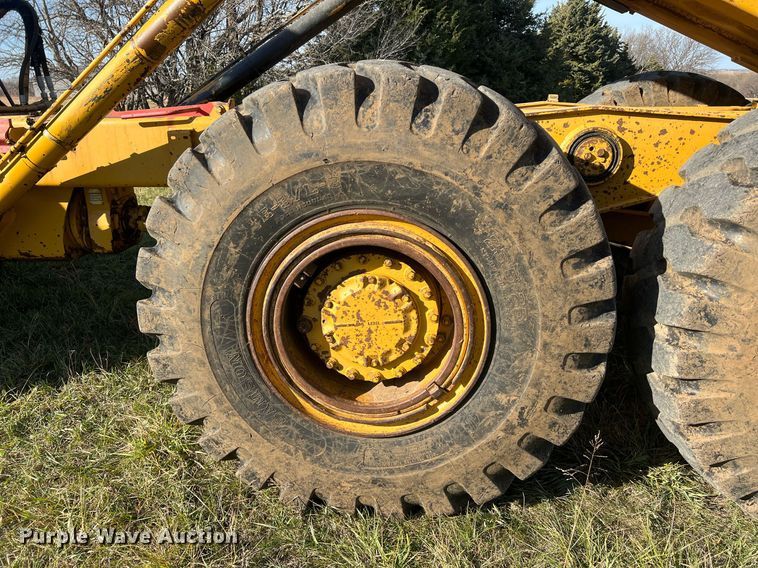 image for item DQ6710 1997 Caterpillar D300E  haul truck