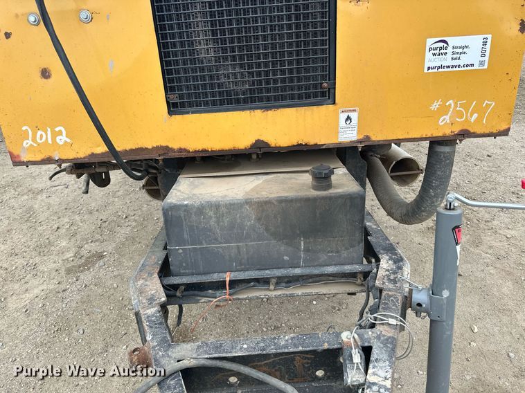 image for item DQ7403 2012 Vermeer V500LE-HD  vacuum excavator