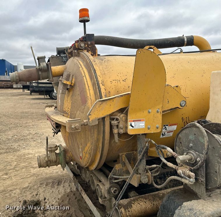 image for item DQ7403 2012 Vermeer V500LE-HD  vacuum excavator