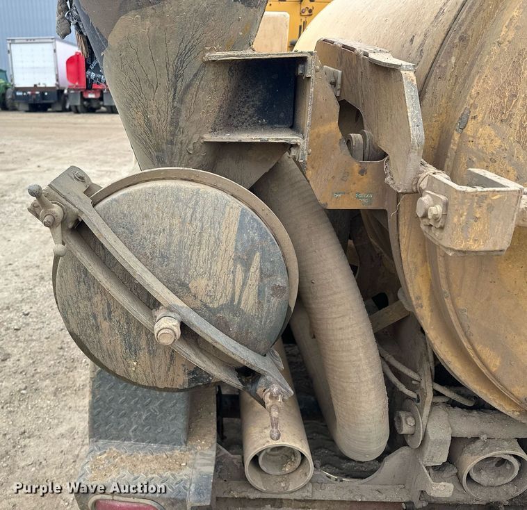 image for item DQ7403 2012 Vermeer V500LE-HD  vacuum excavator