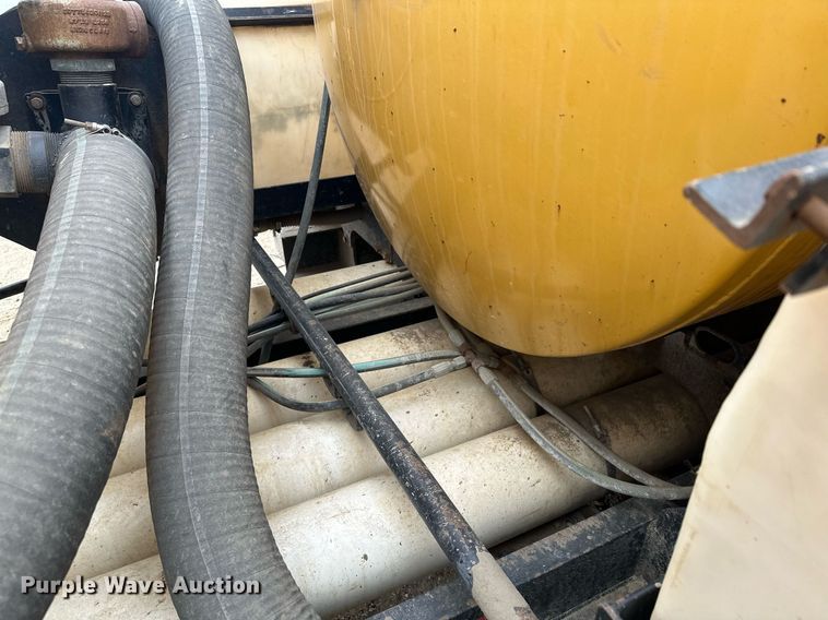 image for item DQ7403 2012 Vermeer V500LE-HD  vacuum excavator