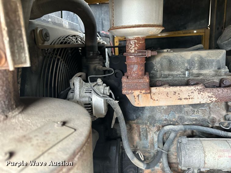 image for item DQ7403 2012 Vermeer V500LE-HD  vacuum excavator