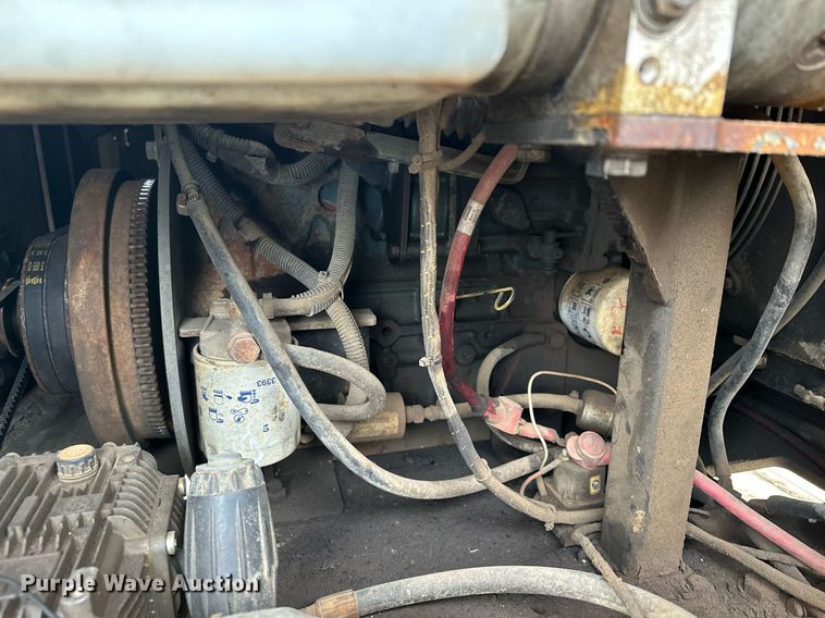 image for item DQ7403 2012 Vermeer V500LE-HD  vacuum excavator