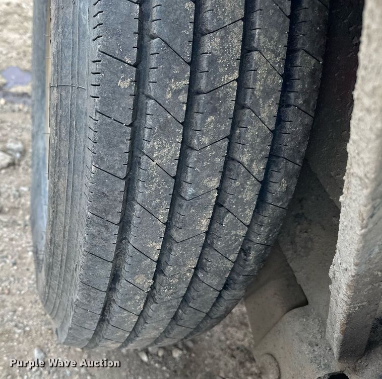 image for item DQ7403 2012 Vermeer V500LE-HD  vacuum excavator