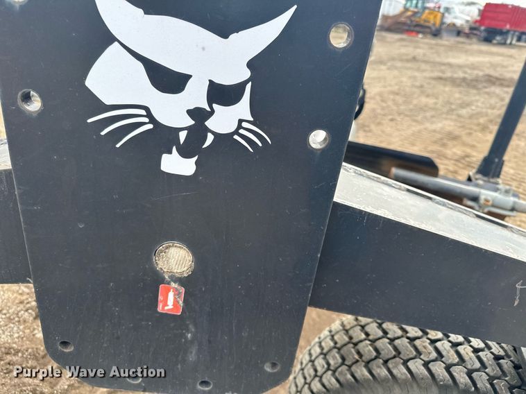 image for item DQ7404 2012 Bobcat Grader 96  skid steer grader