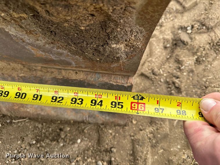 image for item DQ7404 2012 Bobcat Grader 96  skid steer grader