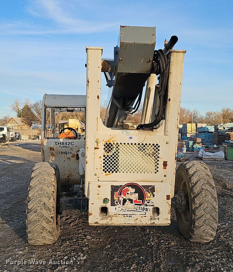 image for item DQ8494 2002 Terex TH842C  telehandler