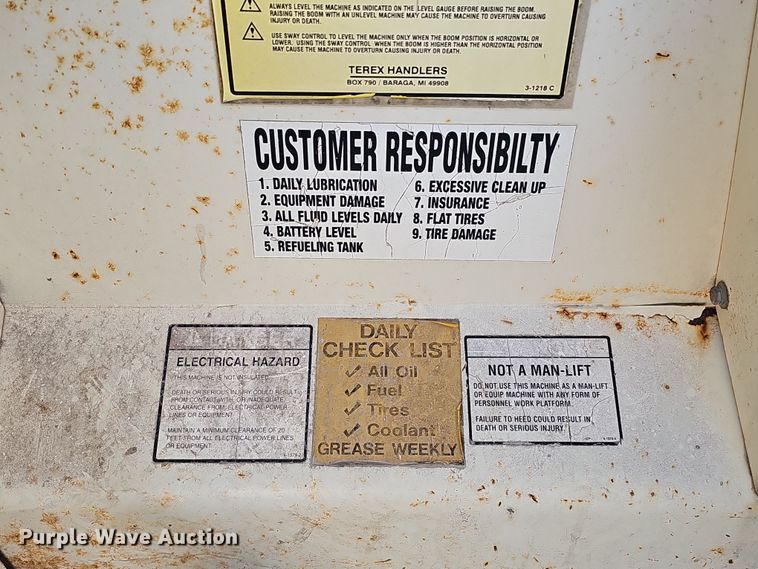 image for item DQ8494 2002 Terex TH842C  telehandler