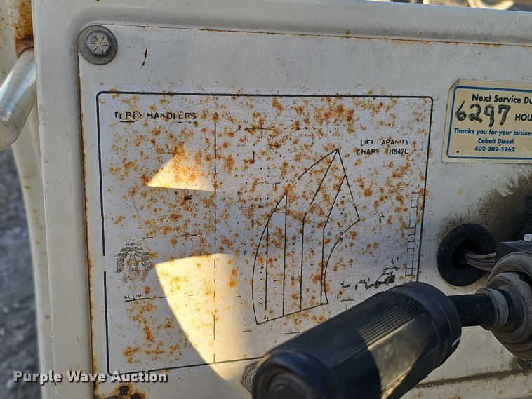 image for item DQ8494 2002 Terex TH842C  telehandler