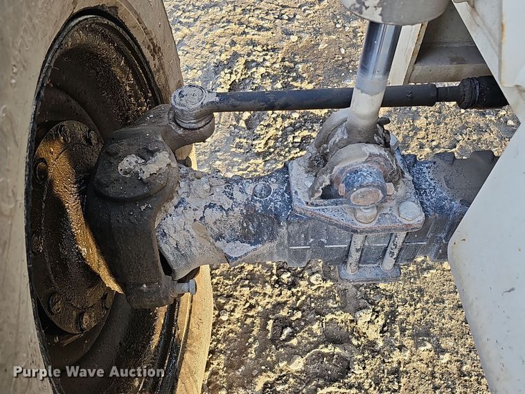 image for item DQ8494 2002 Terex TH842C  telehandler