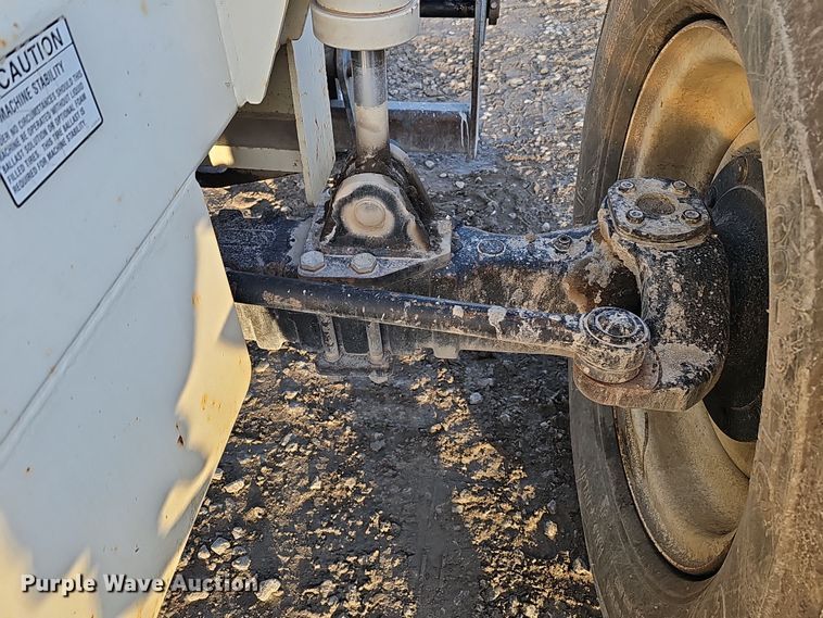 image for item DQ8494 2002 Terex TH842C  telehandler