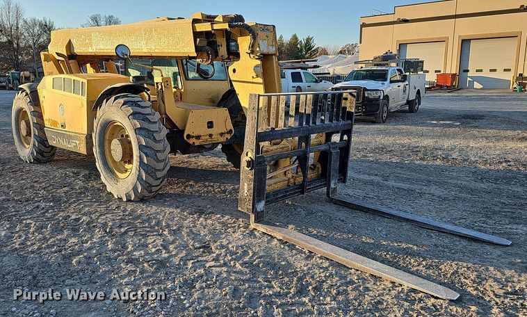 image for item DQ8504 2005 Gehl DL12H40  telehandler