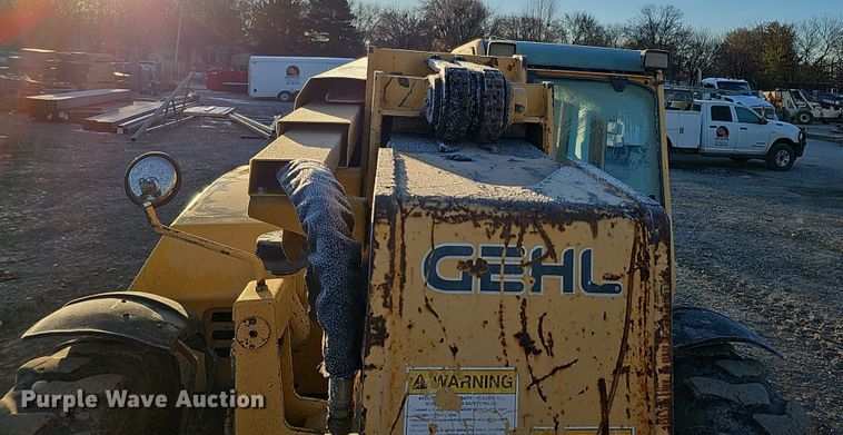 image for item DQ8504 2005 Gehl DL12H40  telehandler