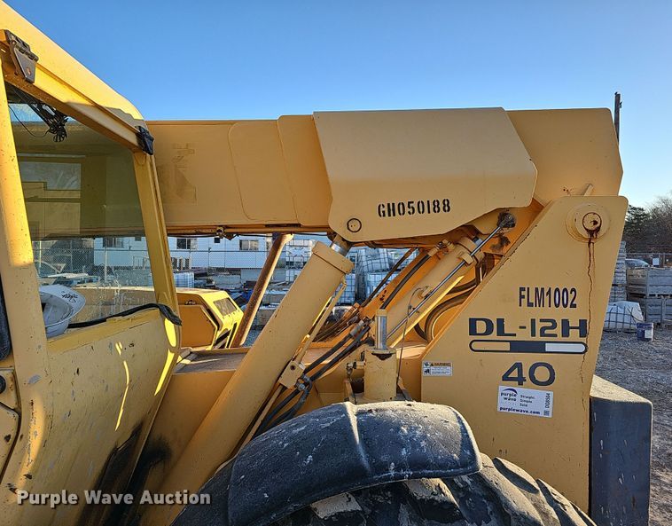 image for item DQ8504 2005 Gehl DL12H40  telehandler