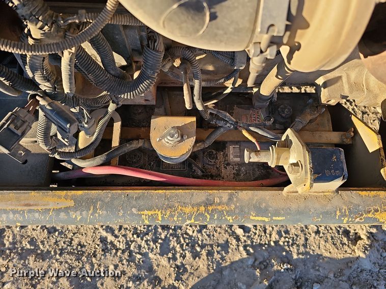 image for item DQ8504 2005 Gehl DL12H40  telehandler