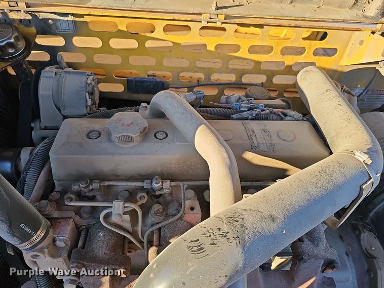 image for item DQ8504 2005 Gehl DL12H40  telehandler