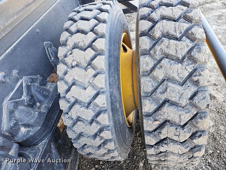 image for item DQ8505 2008 CAS Magnum MP-25WT  slinger conveyor