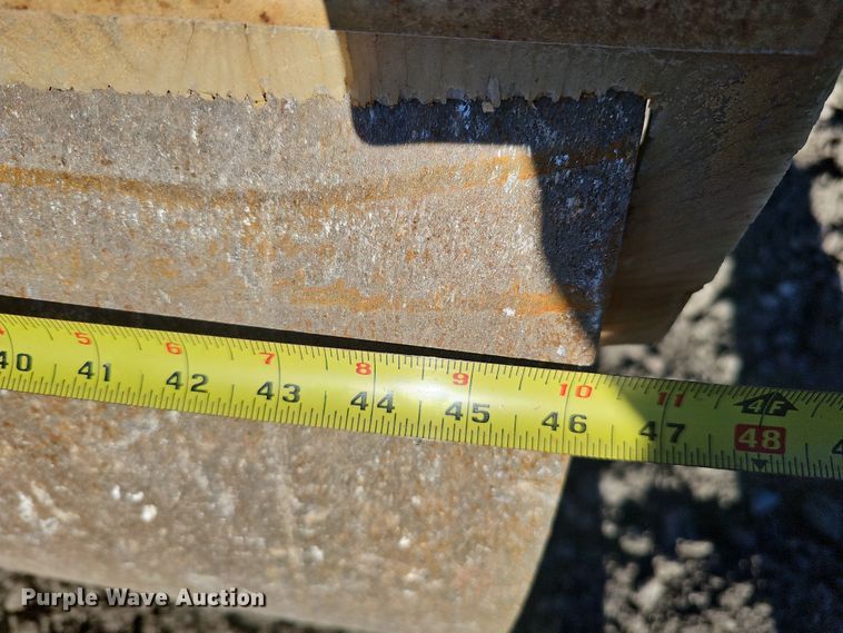 image for item DQ8511 1994 Ingersoll Rand DD-24  double drum vibratory roller