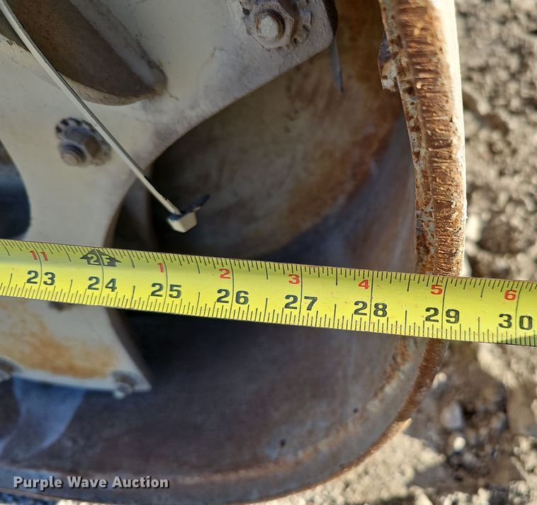 image for item DQ8511 1994 Ingersoll Rand DD-24  double drum vibratory roller