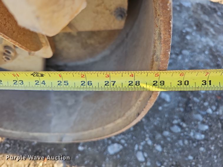 image for item DQ8511 1994 Ingersoll Rand DD-24  double drum vibratory roller