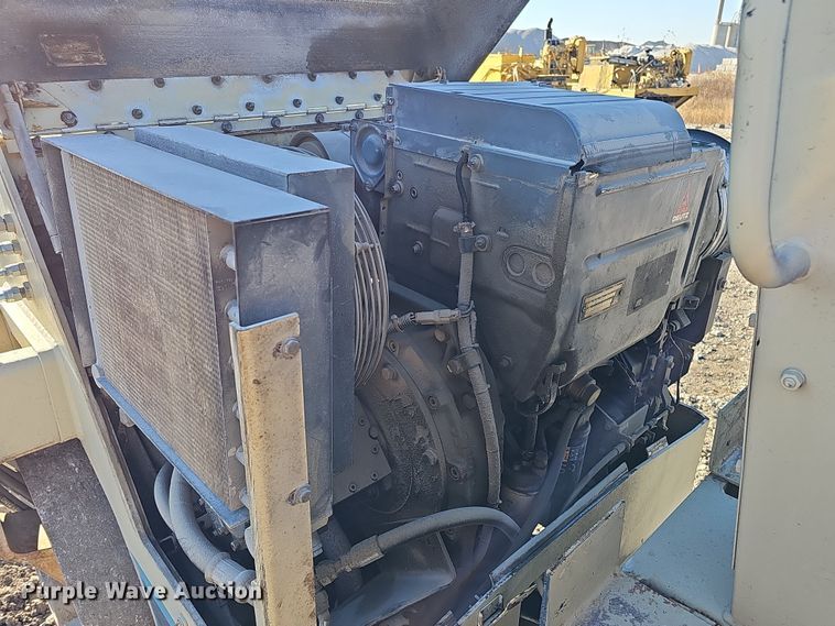 image for item DQ8511 1994 Ingersoll Rand DD-24  double drum vibratory roller