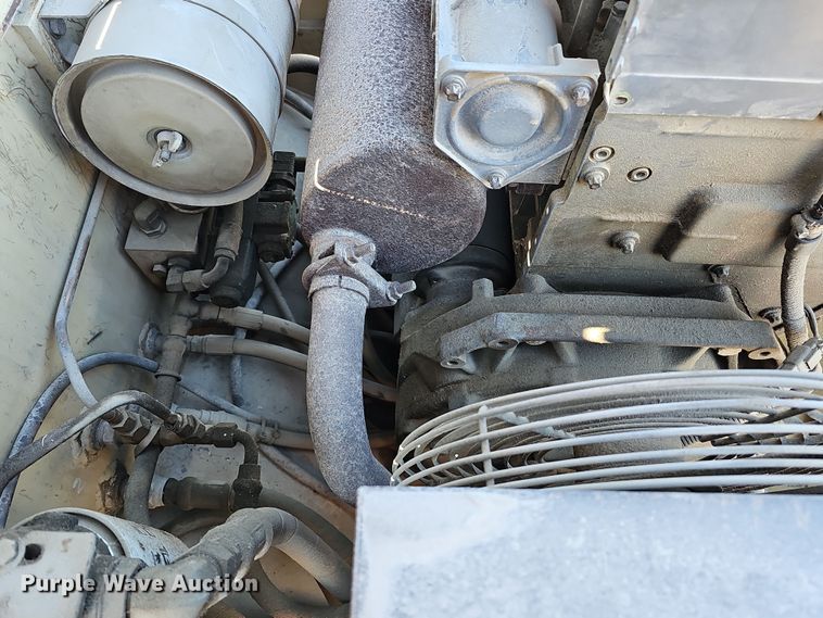 image for item DQ8511 1994 Ingersoll Rand DD-24  double drum vibratory roller