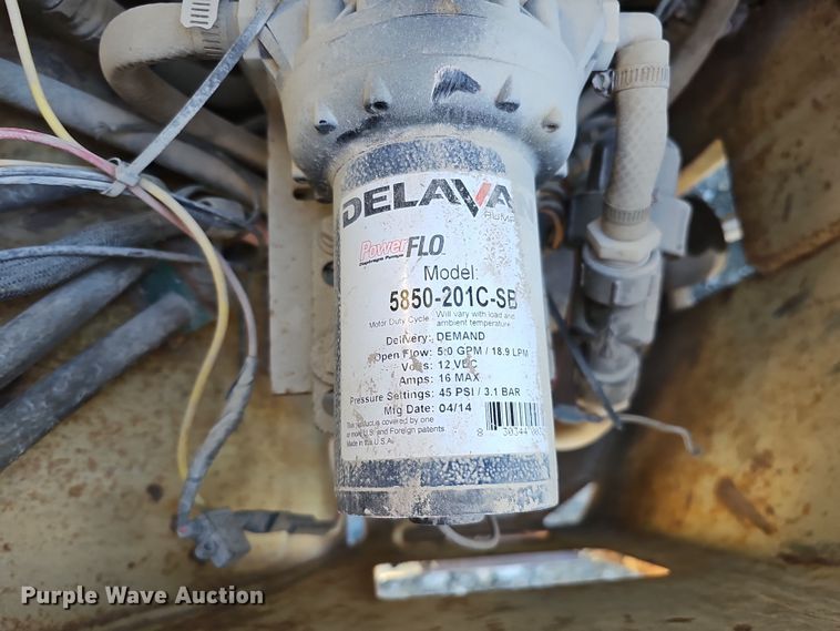 image for item DQ8511 1994 Ingersoll Rand DD-24  double drum vibratory roller