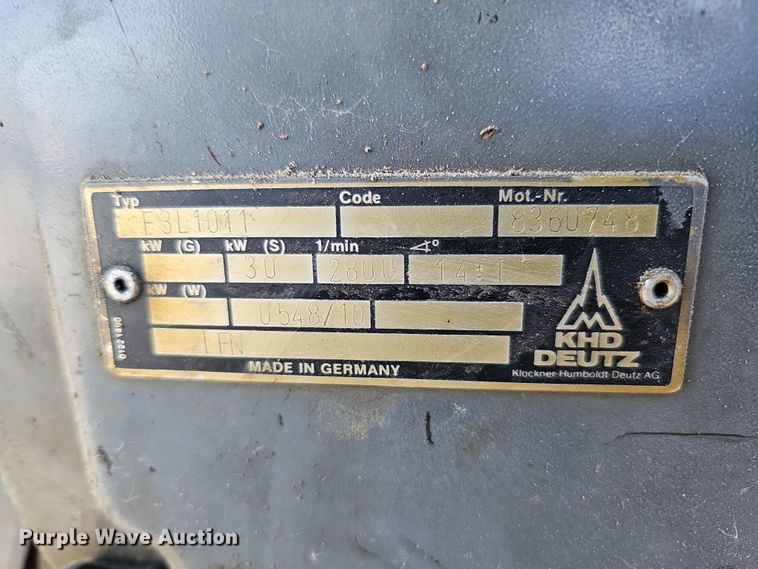 image for item DQ8511 1994 Ingersoll Rand DD-24  double drum vibratory roller