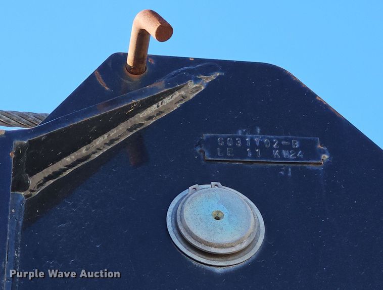 image for item DQ8521 2012 Peterbilt PB330  utility / service truck