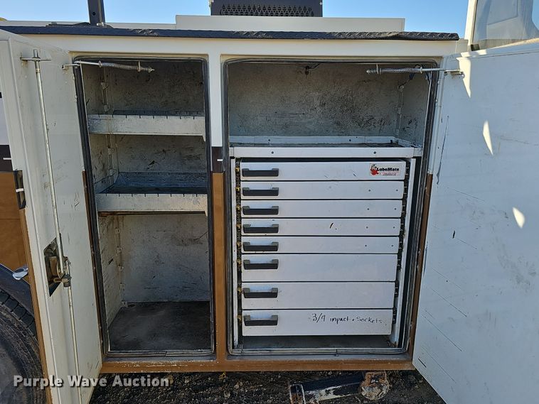 image for item DQ8521 2012 Peterbilt PB330  utility / service truck