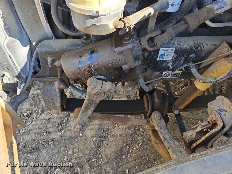 image for item DQ8521 2012 Peterbilt PB330  utility / service truck