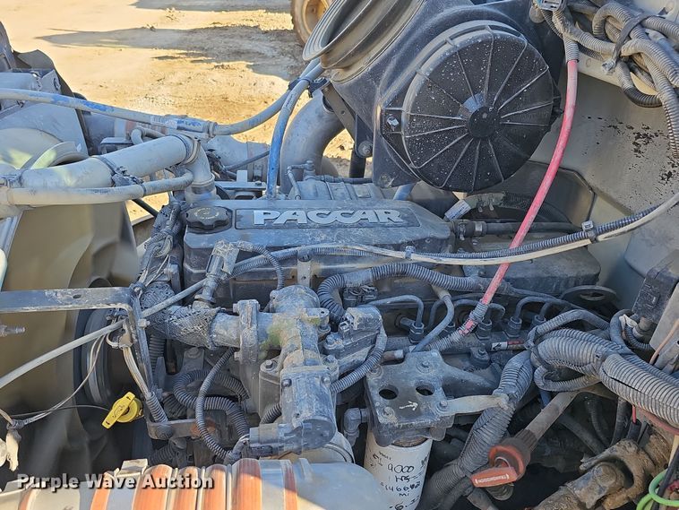 image for item DQ8521 2012 Peterbilt PB330  utility / service truck