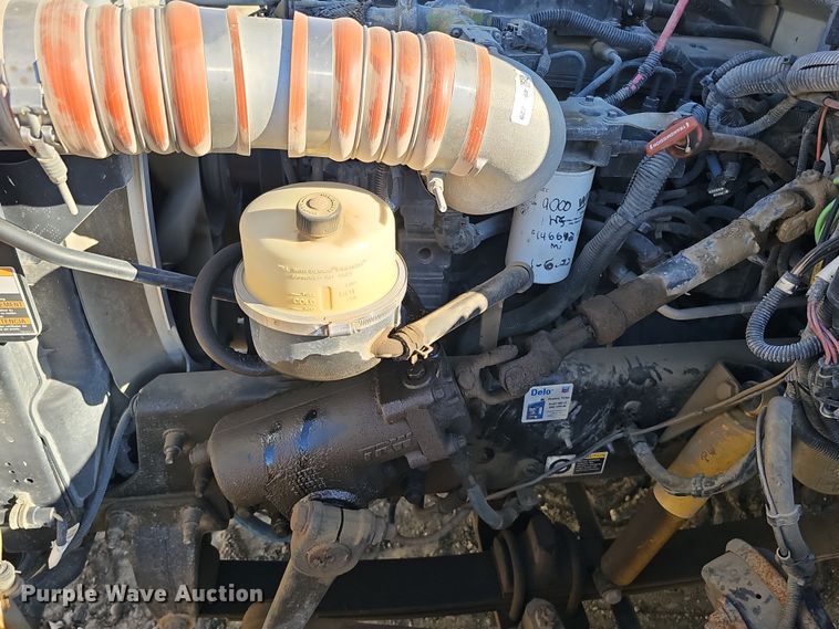 image for item DQ8521 2012 Peterbilt PB330  utility / service truck