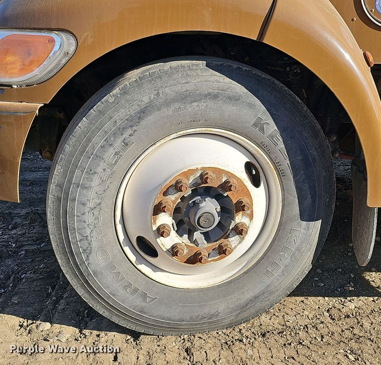 image for item DQ8521 2012 Peterbilt PB330  utility / service truck