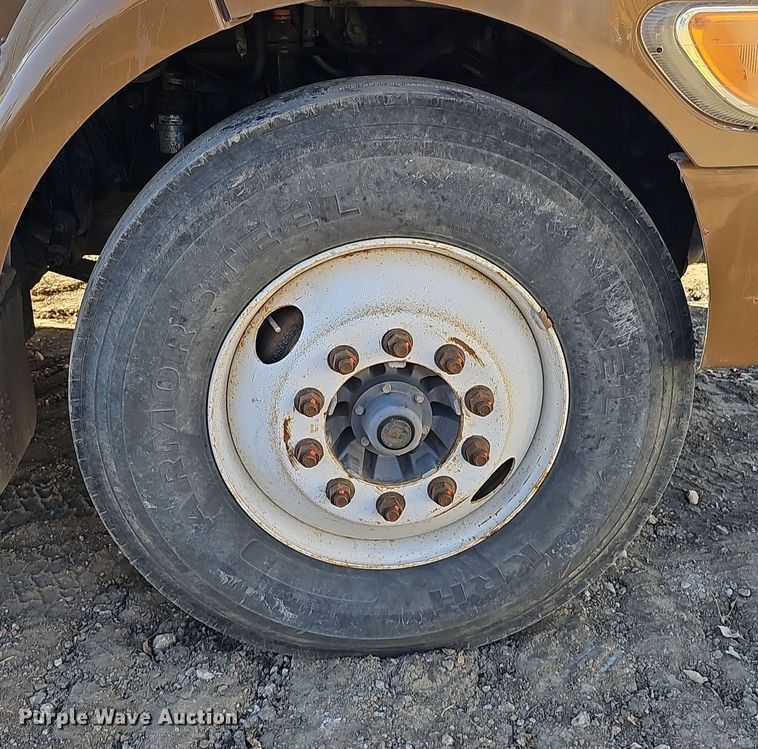 image for item DQ8521 2012 Peterbilt PB330  utility / service truck