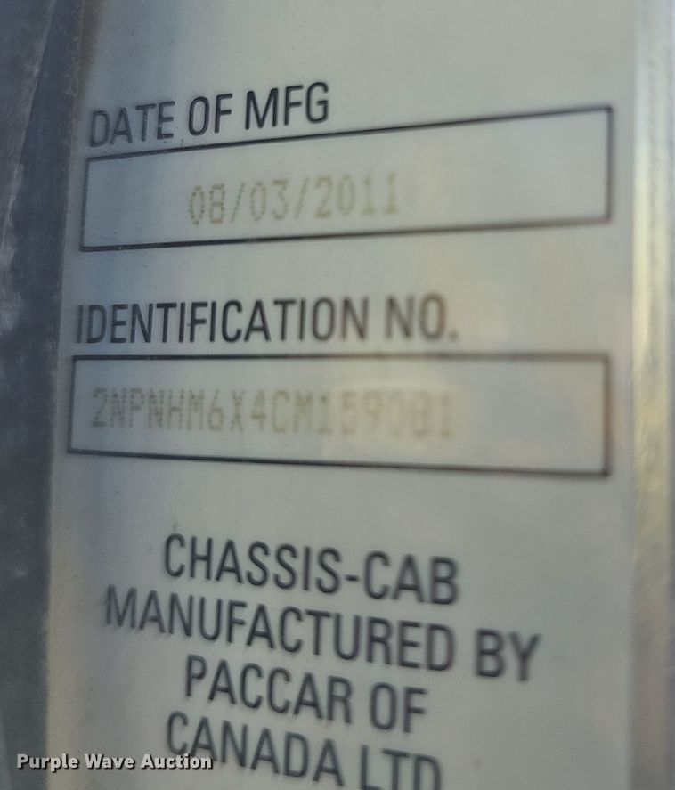 image for item DQ8521 2012 Peterbilt PB330  utility / service truck