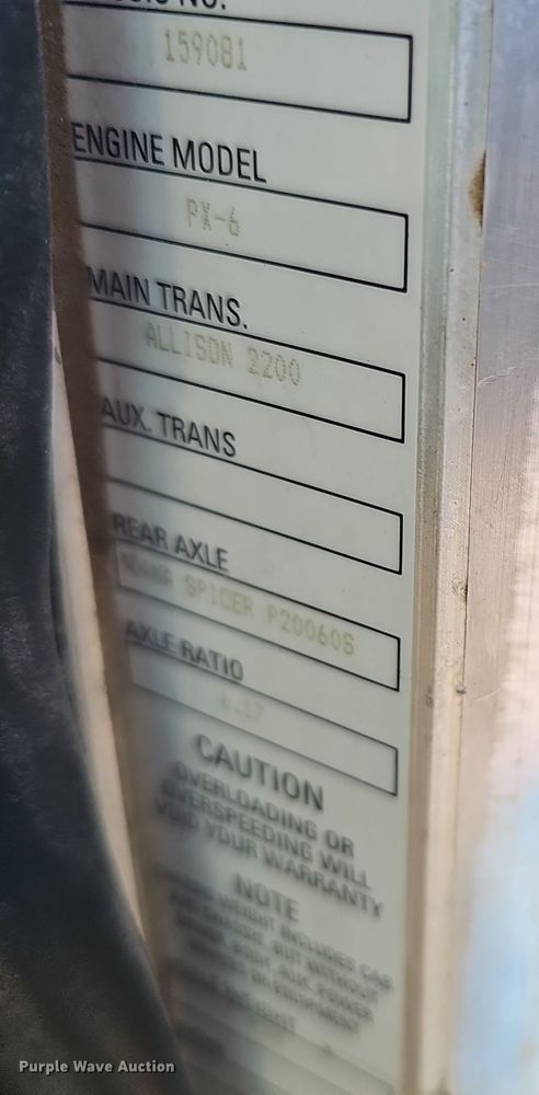 image for item DQ8521 2012 Peterbilt PB330  utility / service truck