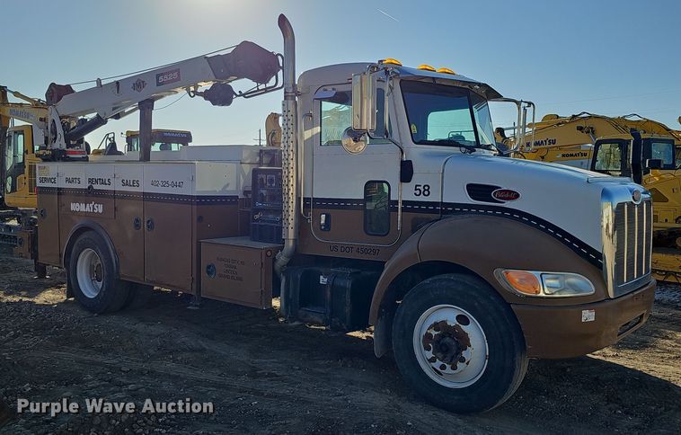 image for item DQ8522 2007 Peterbilt PB330  utility / service truck