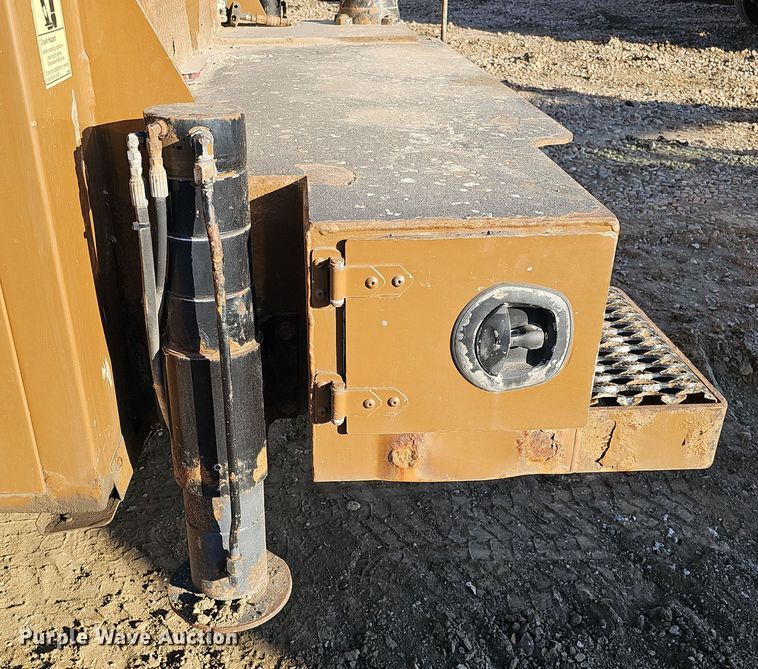 image for item DQ8522 2007 Peterbilt PB330  utility / service truck