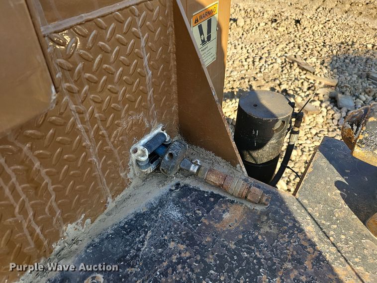 image for item DQ8522 2007 Peterbilt PB330  utility / service truck