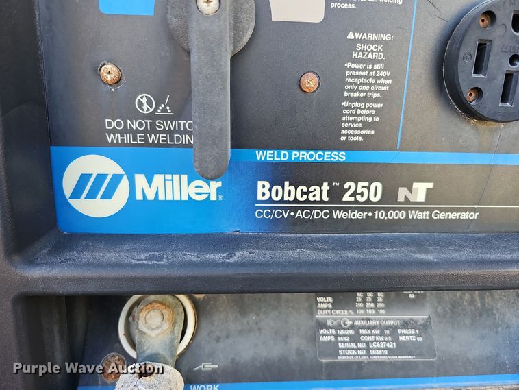 image for item DQ8522 2007 Peterbilt PB330  utility / service truck