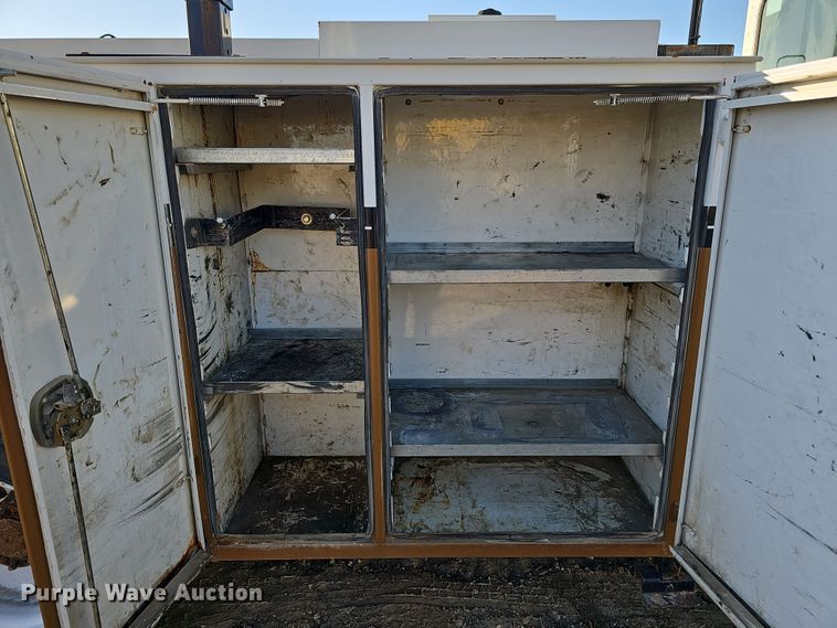 image for item DQ8522 2007 Peterbilt PB330  utility / service truck